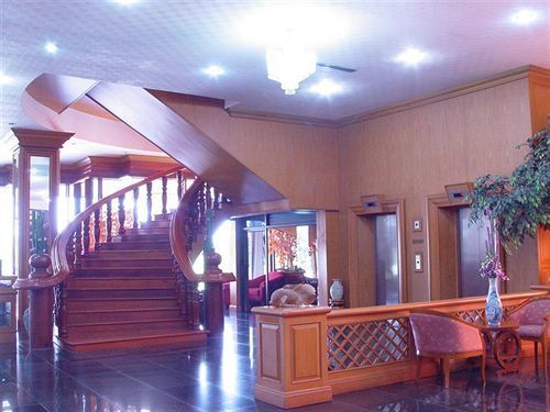 Pathumthani Place Hotel Экстерьер фото